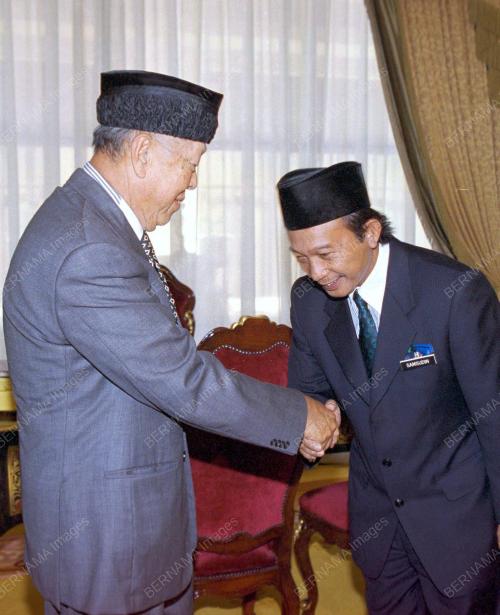 SAMSUDIN OSMAN - SALAHUDDIN
