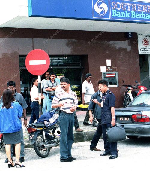 KL13-15_08_2000_ROMPAKAN_BA_12012016