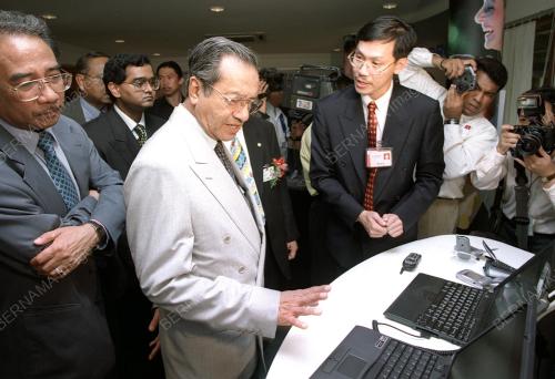 Rosli Awang