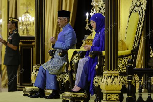 AL-SULTAN ABDULLAH RI'AYATUDDIN AL-MUSTAFA BILLAH SHAH