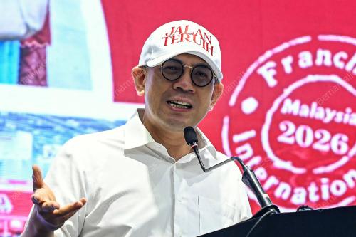 STEVEN SIM CHEE KEONG