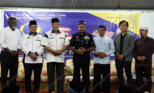 DATUK SERI AYOB KHAN MYDIN PITCHAY