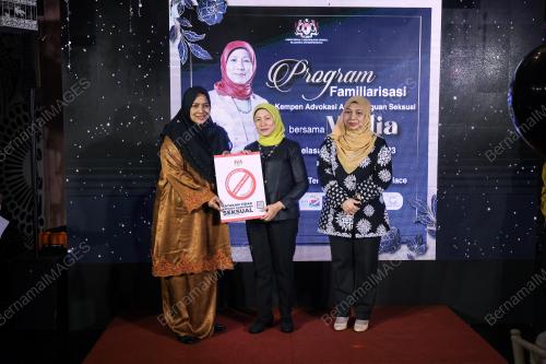 DATUK SERI NANCY SHUKRI