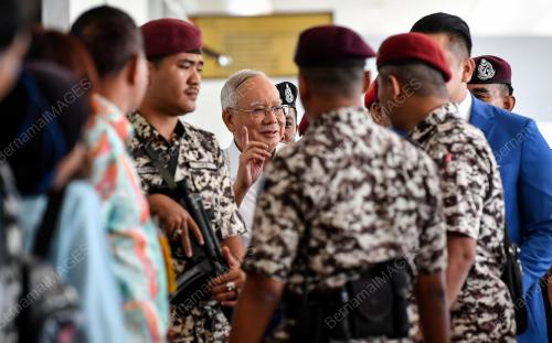 DATUK SERI NAJIB TUN RAZAK