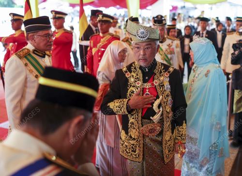 AL-SULTAN ABDULLAH RI'AYATUDDIN AL-MUSTAFA BILLAH SHAH