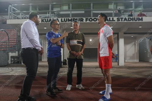 FAHMI FADZIL