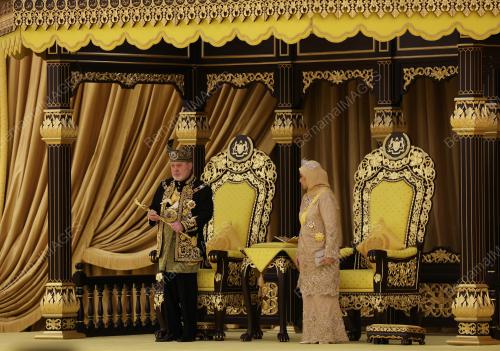 ISTIADAT PERTABALAN YANG DI-PERTUAN AGONG KE-17