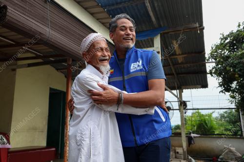 KHAIRY JAMALUDDIN