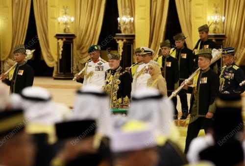 ISTIADAT PERTABALAN YANG DI-PERTUAN AGONG KE-17