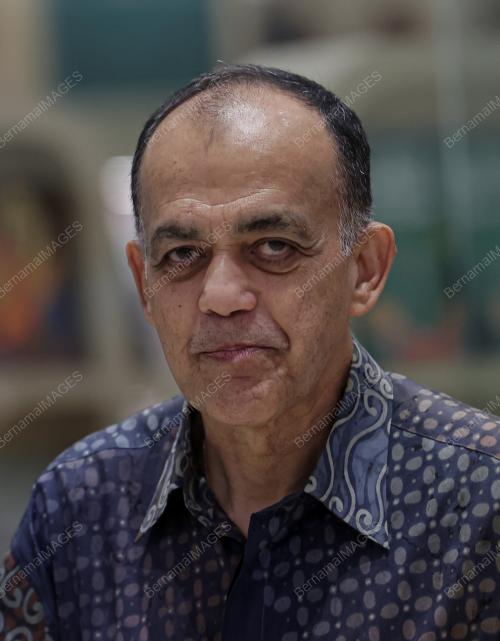 TAN SRI SYED MOKHTAR AL-BUKHARY