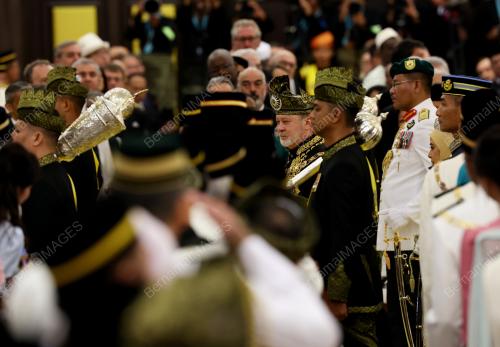 ISTIADAT PERTABALAN YANG DI-PERTUAN AGONG KE-17