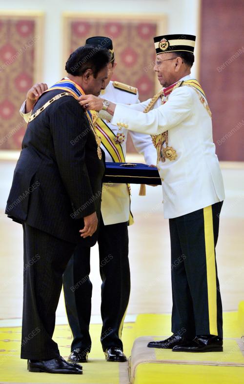 KL13_01022013_AGONG_PINGAT
