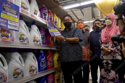 DATUK SERI ALEXANDER NANTA LINGGI