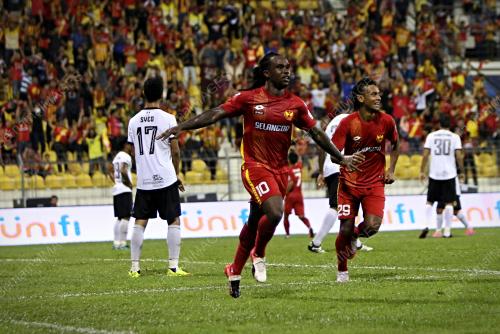 KL13_01072017_BOLA_BN201706287972