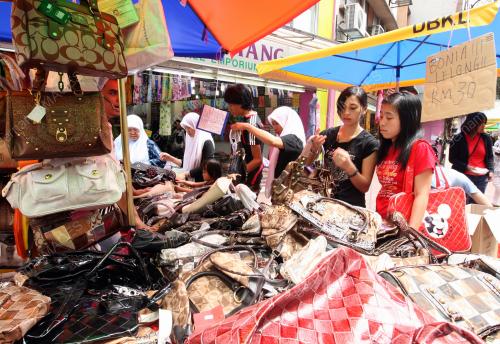 BAZAR RAMADHAN JALAN TUNKU ABDUL RAHMAN