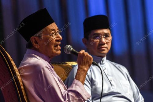 KL13_01092018_PM_BN201808276699