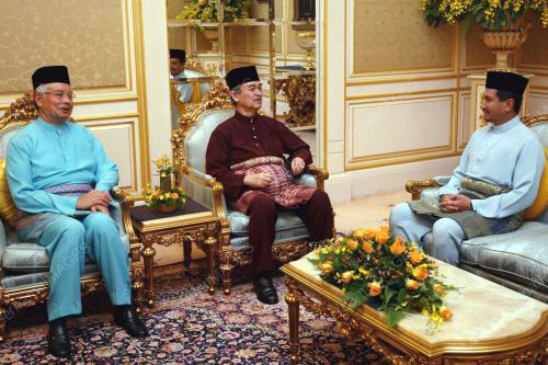 TUANKU MIZAN ZAINAL ABIDIN