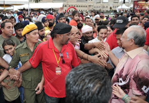 DATUK SERI MOHD NAJIB TUN ABDUL RAZAK