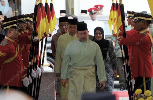 KL13_02052017_AGONG