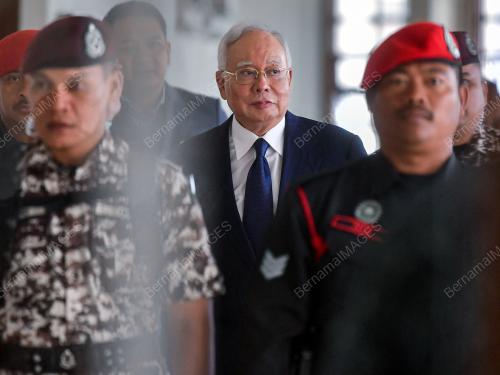 DATUK SERI NAJIB TUN RAZAK