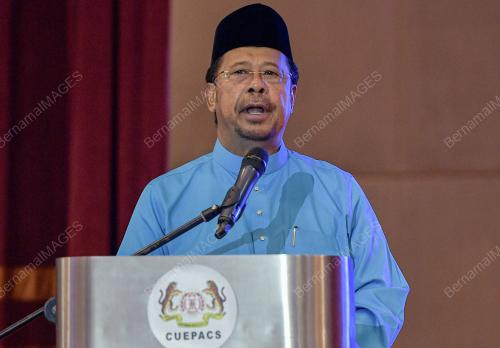 DATUK SERI ABDUL RAHMAN MOHAMAD