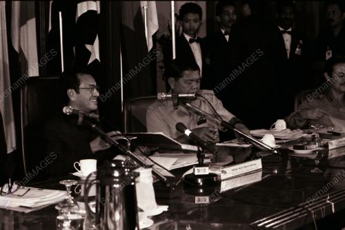 MESYUARAT MAJLIS TERTINGGI UMNO