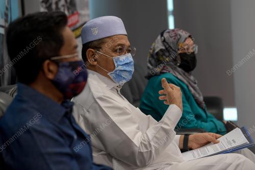 DATUK SERI DR SHAHIDAN KASSIM