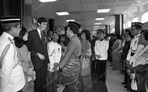 KL13_04022015_PENGURNIAAN_BINTANG