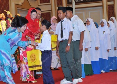 KL13_04062013_PERMAISURI