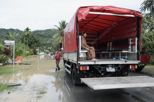 TINJAUAN BANJIR