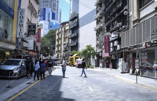 KL13_05052019_BAZAR