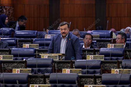 SENATOR DATUK SERI AMIR HAMZAH AZIZAN