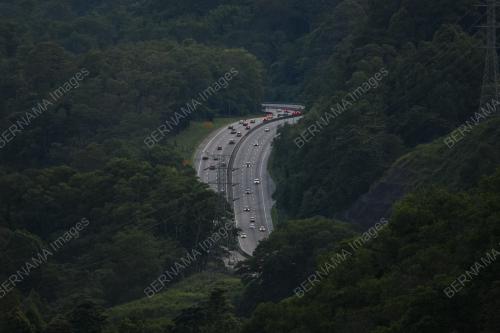 TINJAUAN ALIRAN TRAFIK
