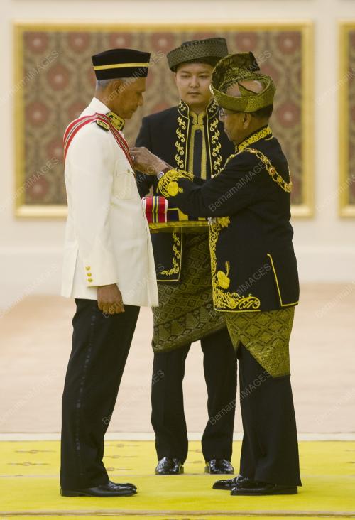 KL13_06062015_AGONG
