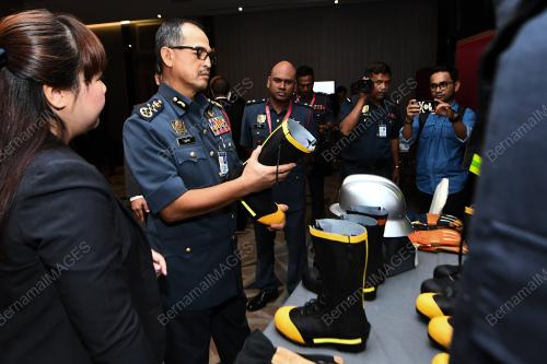 KL13_06122017_BOMBA
