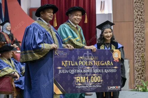 DATUK SERI MOHD KHALID ISMAIL