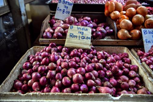TINJAUAN HARGA BAWANG NAIK MENDADAK