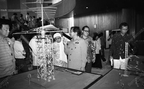 KL13_07042015_PAMERAN