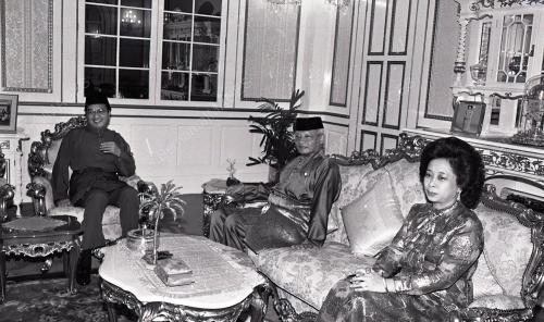 SULTAN AHMAD SHAH AL-MUSTAIN BILLAH