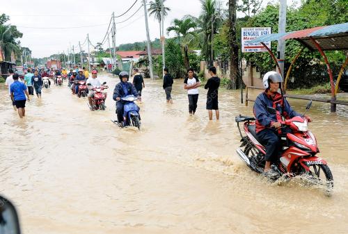 KL13_08032012_BANJIR