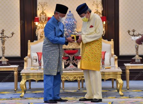 AL SULTAN ABDULLAH RI'AYATUDDIN AL MUSTAFA BILLAH SHAH