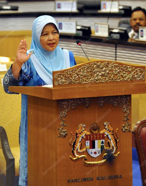 KL13_08062012_ANGKAT_SUMPAH