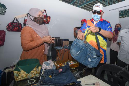 DATUK SERI SHAHIDAN KASSIM