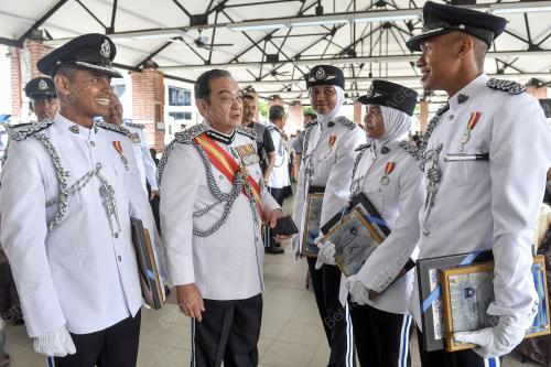 KL13_08112019_POLIS_BN201911076960