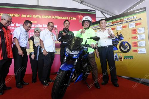 DATUK KAMARUDIN JAFFAR