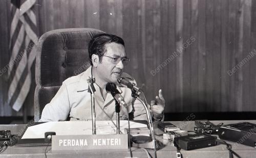 DATUK SERI DR. MAHATHIR MOHAMAD