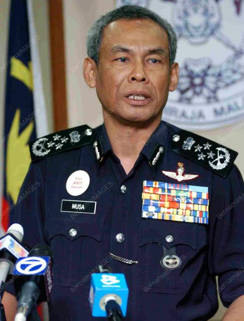 TAN SRI MUSA HASSAN