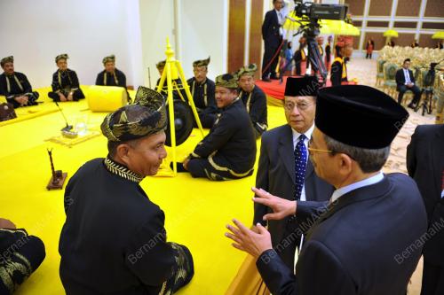 KL13_09042012_RAPTAI