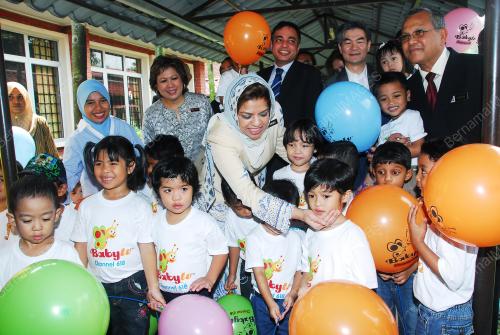 DATUK SRI SHAHRIZAT JALIL