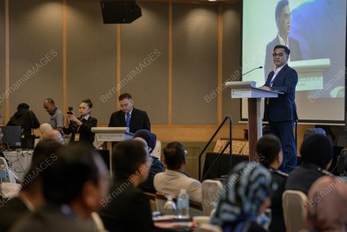 IZWAN ZAINUDDIN